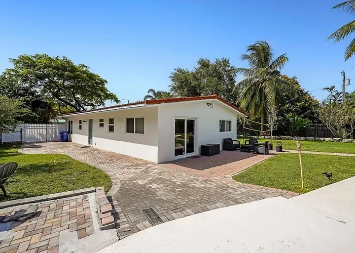 Home Wpool By Pmi Unit 332 Fort Lauderdale